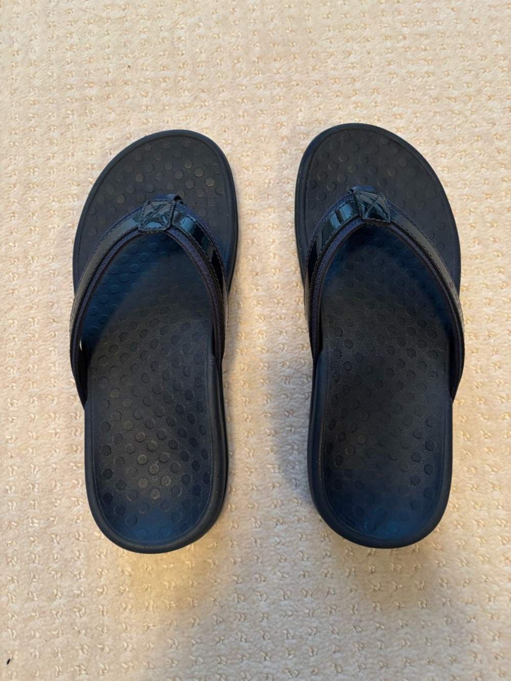 Vionic Tide ll Toe Post Sandal - Navy